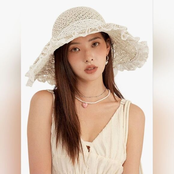 🔸️⏭️NWT Cream Wide Brim Ruffled Lace Straw Hat - Picture 2 of 13